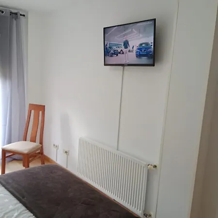 Residencial Covabella Confortllanes Apartmán *